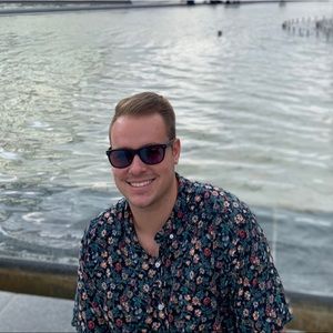 Meet your Posher, Anthony